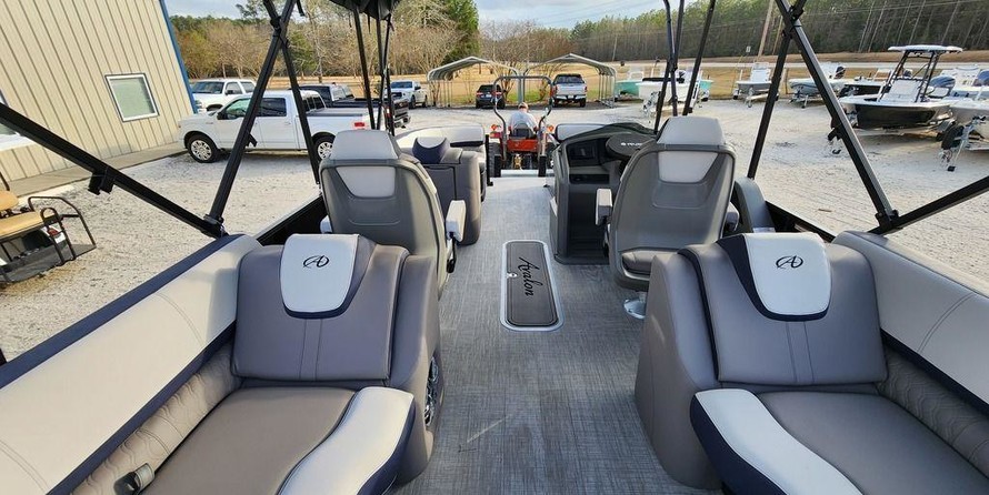 Avalon LSZ Quad Lounger 23 FT