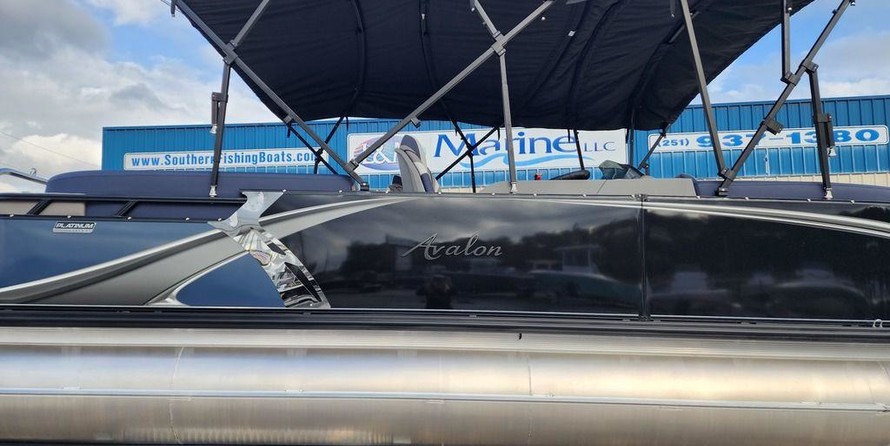 Avalon LSZ Quad Lounger 23 FT