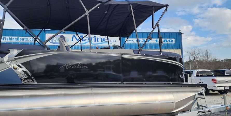 Avalon LSZ Quad Lounger 23 FT