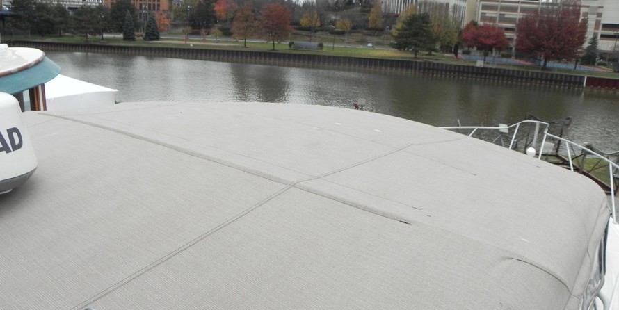 Tiara 3500 open hardtop