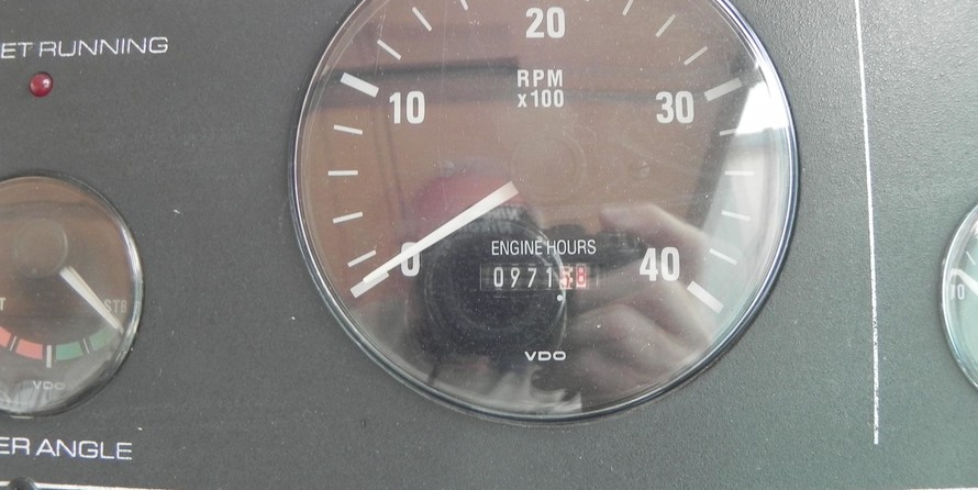 Tiara 3500 open hardtop