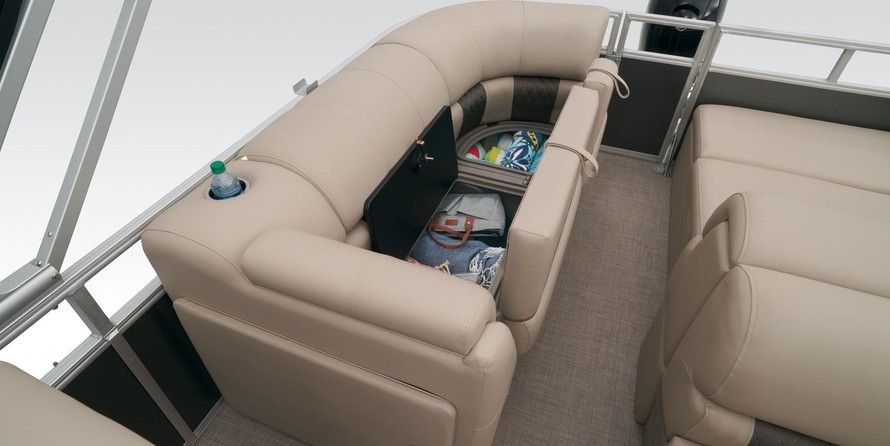 Sun Tracker Party Barge 22 DLX