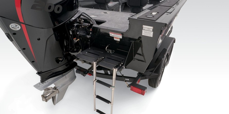 Tracker Targa V-19 WT