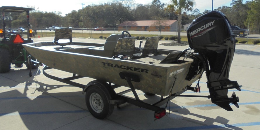 Tracker Grizzly 1754 SC