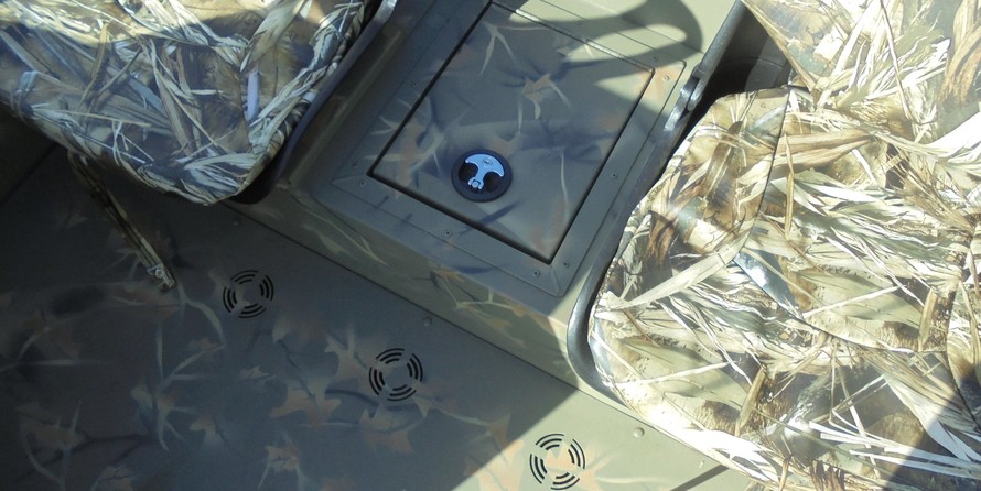 Tracker Grizzly 1754 SC