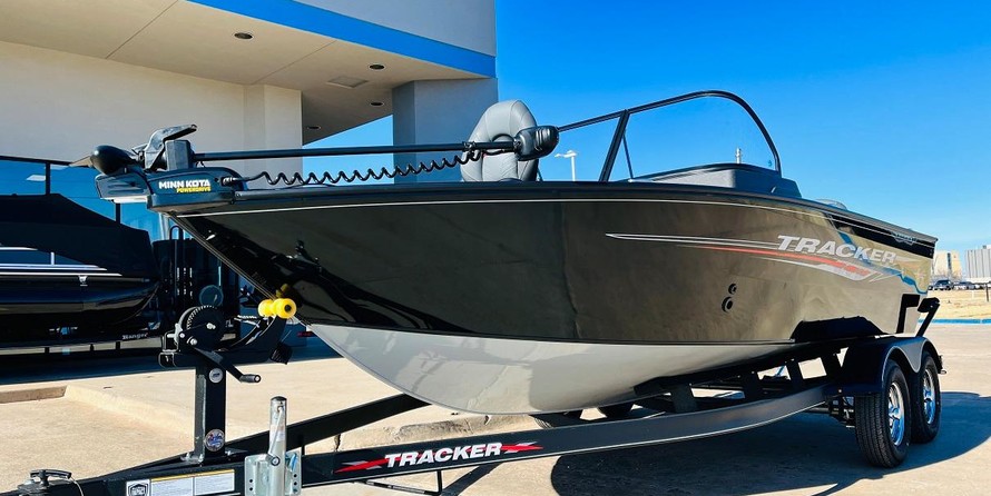 Tracker Pro Guide V-175 WT