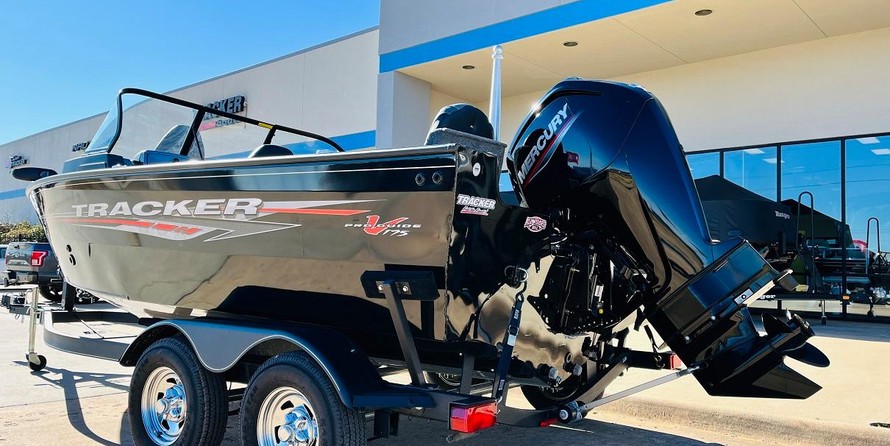 Tracker Pro Guide V-175 WT