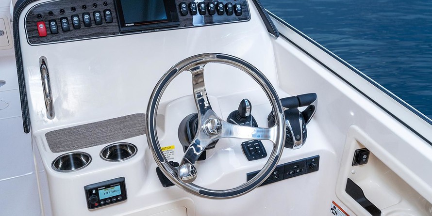 Grady-White Freedom 307
