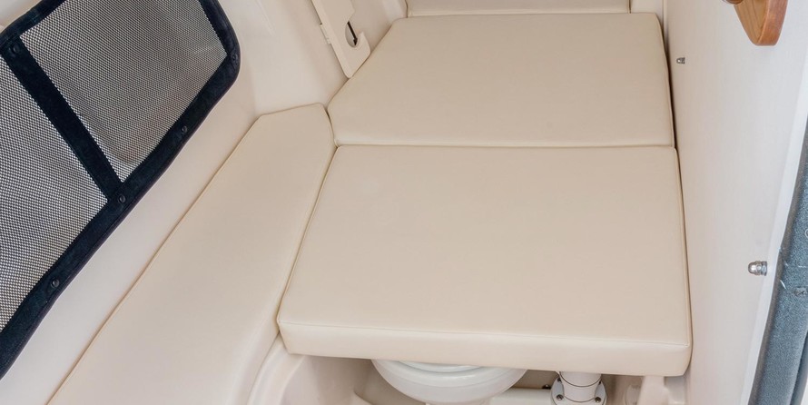 Grady-White Freedom 307