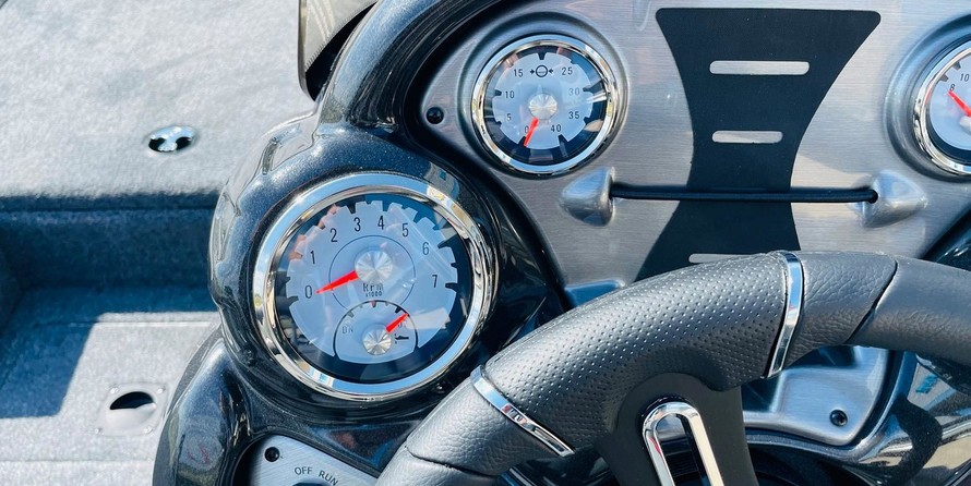 Tracker Pro Team 190 TX