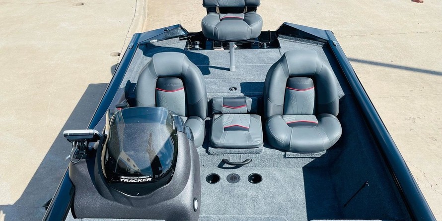 Tracker Pro Team 190 TX