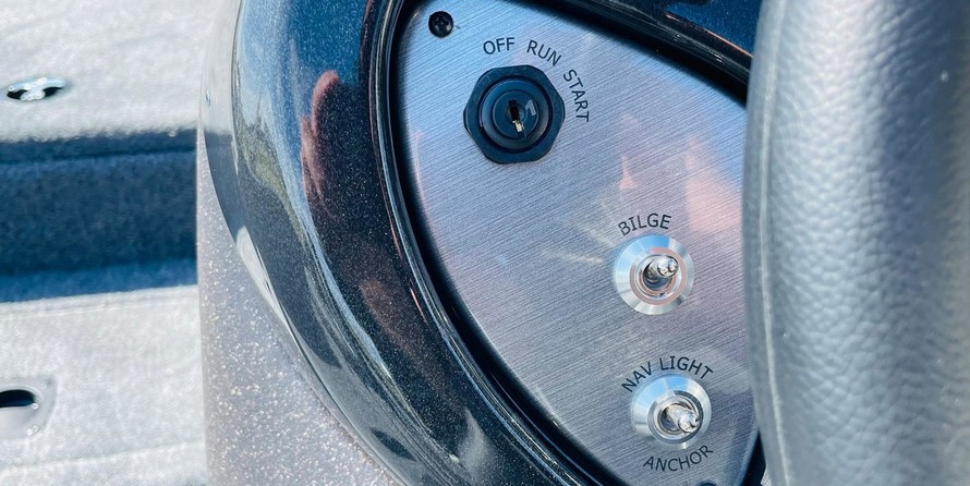 Tracker Pro Team 190 TX