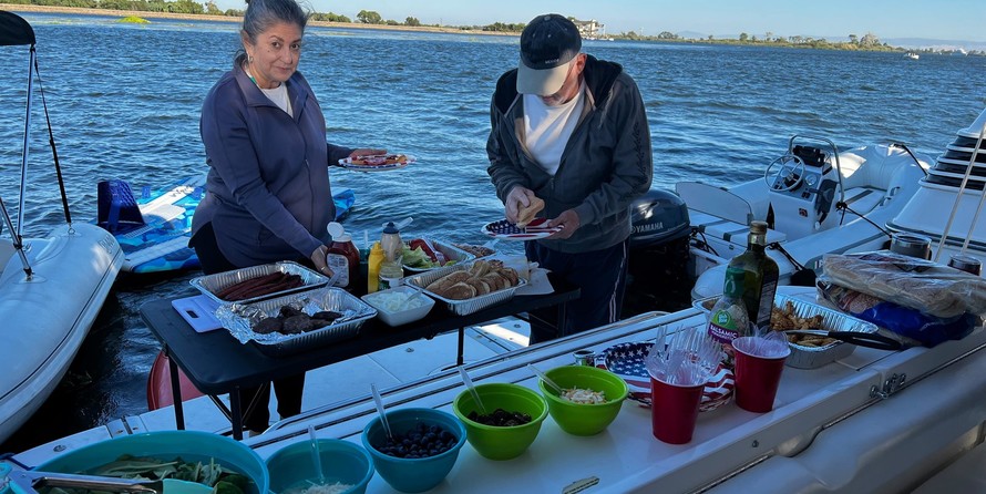 Sea ray 480 sedan bridge