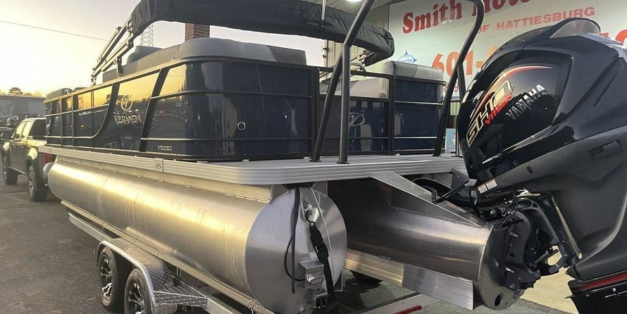 60 x 16 tri-toon passenger vessel