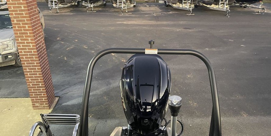 60 x 16 tri-toon passenger vessel