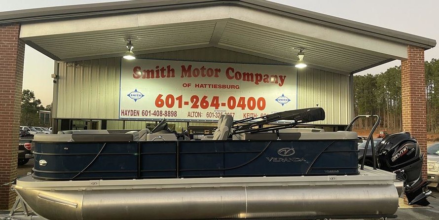 60 x 16 tri-toon passenger vessel