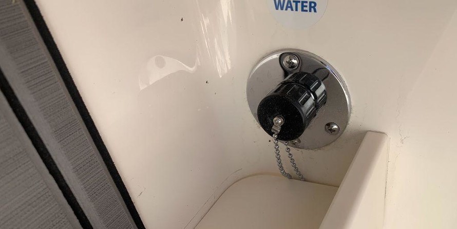 Sea Ray pro 208 bay
