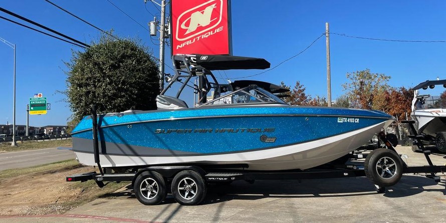 Super Air Nautique G23