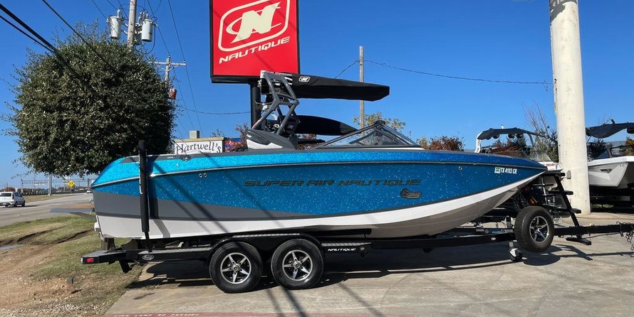 Super Air Nautique G23