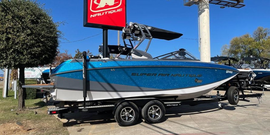 Super Air Nautique G23