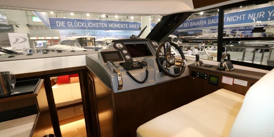 Bavaria Virtess 420 Fly