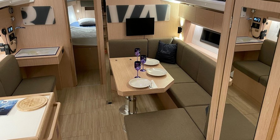 Bavaria C42
