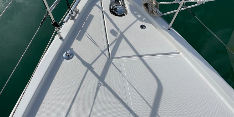 Bavaria C42