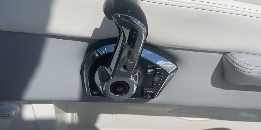 Chaparral 21 H2O Surf