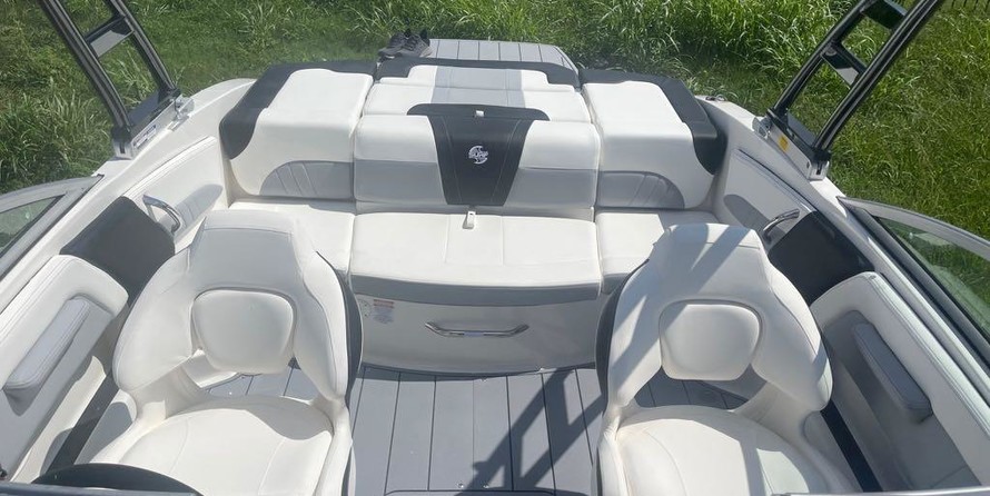 Chaparral 21 H2O Surf