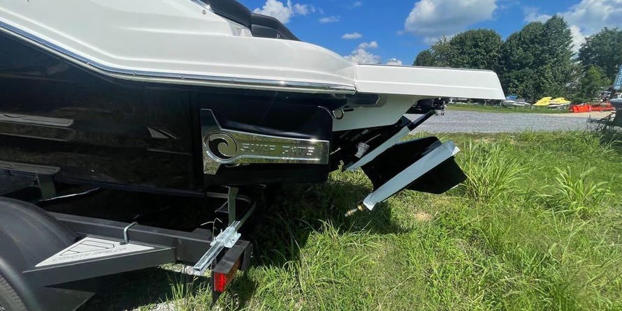 Chaparral 21 H2O Surf