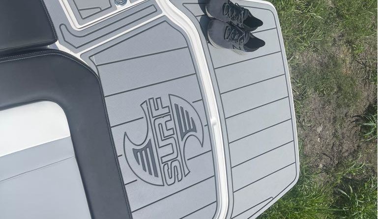 Chaparral 21 H2O Surf