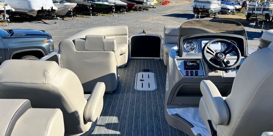 Premier Pontoons Sunspree RF