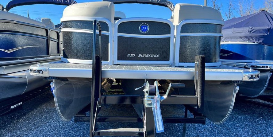 Premier Pontoons Sunspree RF
