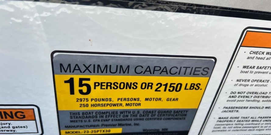 Premier Pontoons Sunspree RF