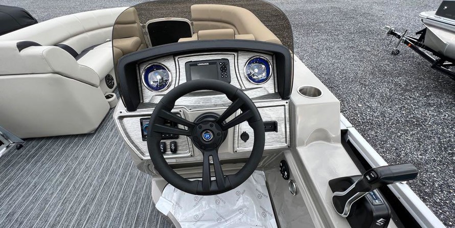 Premier Pontoons Sunspree RF