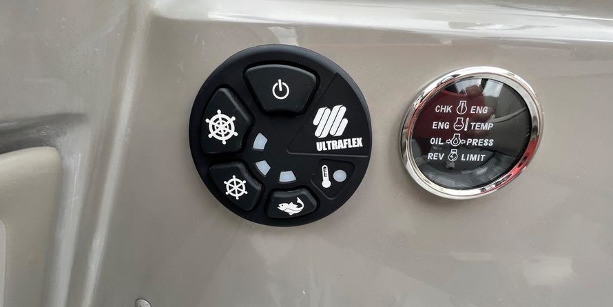 Premier Pontoons Sunspree RF