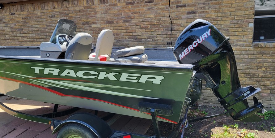 Tracker Pro Guide V-16 SC