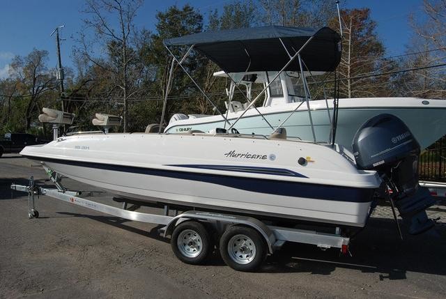 Hurricane 201 sundeck sport