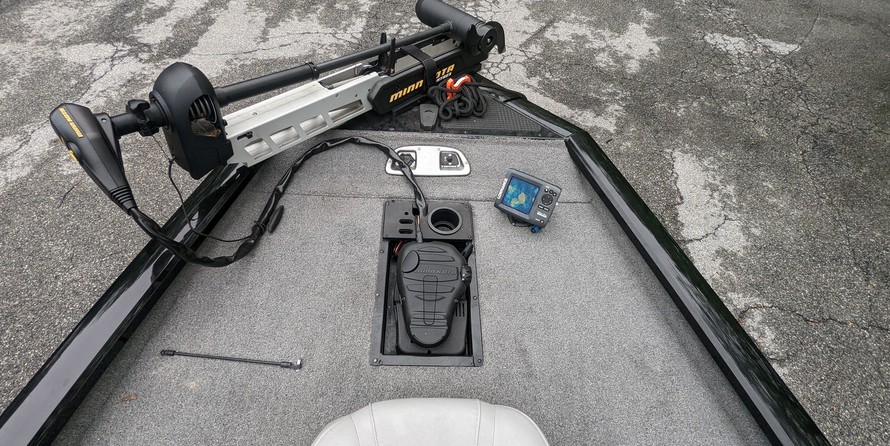 Tracker Pro Team 175 TXW