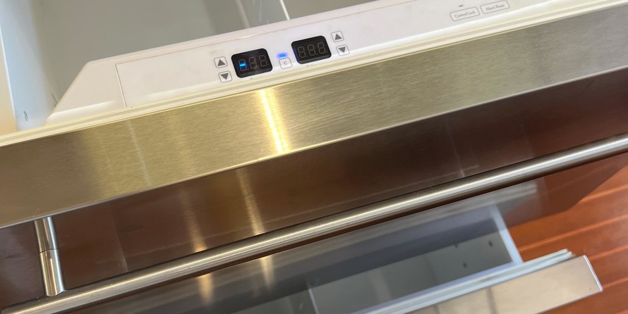 Sea ray 480 sedan bridge