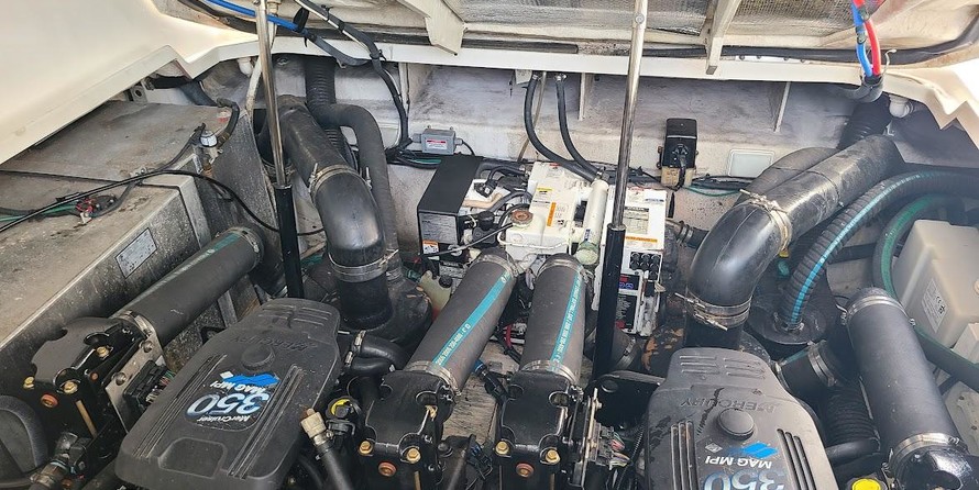 Sea Ray 310 Sundancer