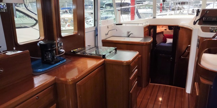 Beneteau Swift Trawler 42