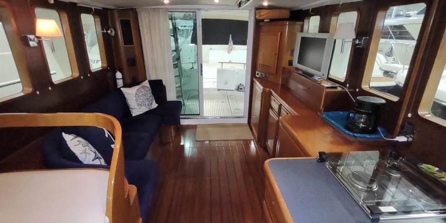Beneteau Swift Trawler 42