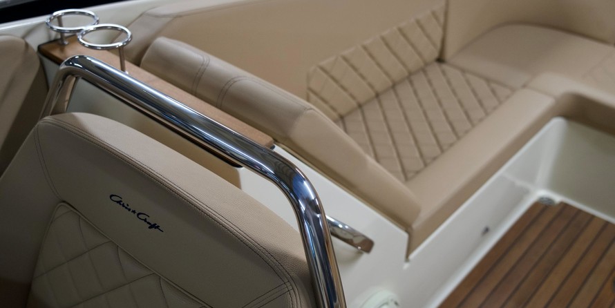 Chris-Craft Corsair 34