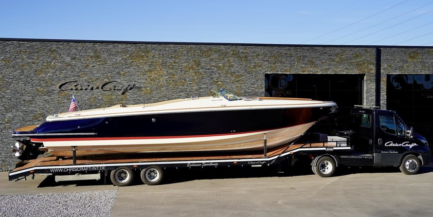 Chris-Craft Corsair 34