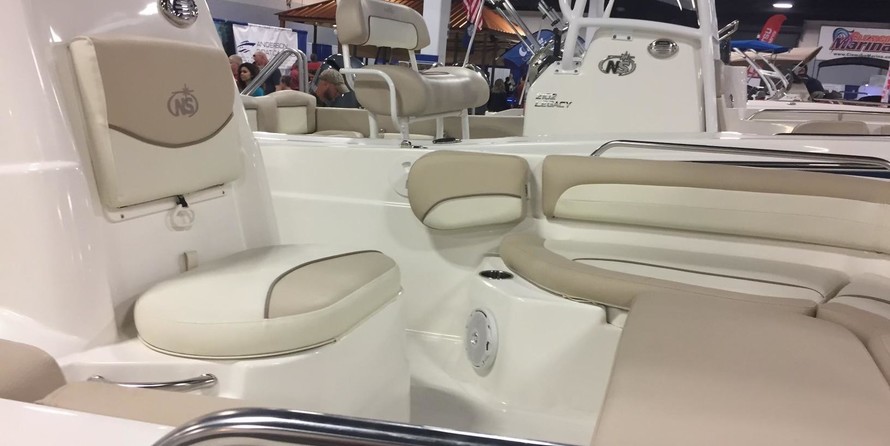 Nauticstar 211