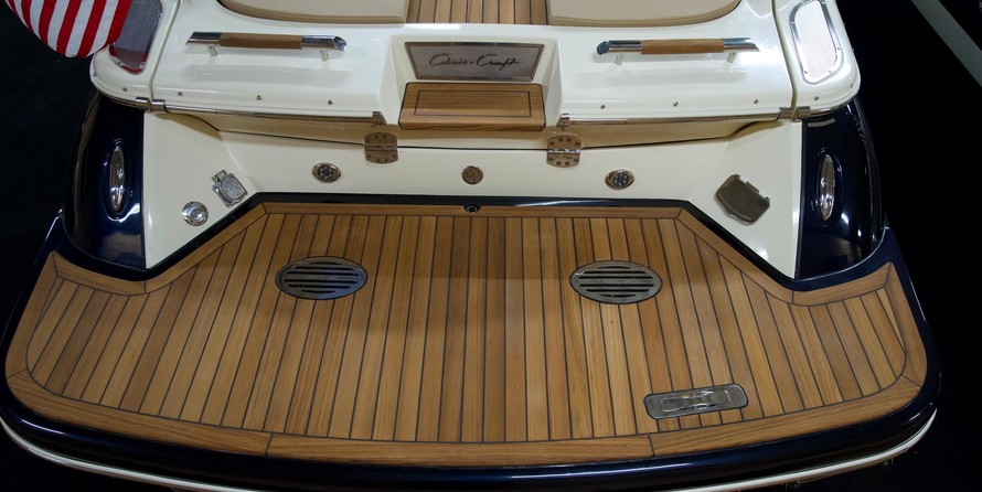 Chris-Craft Corsair 34