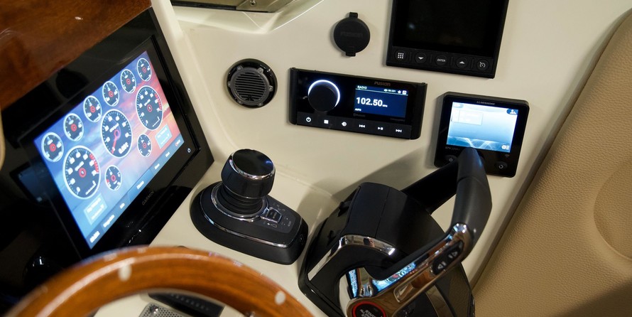 Chris-Craft Corsair 34