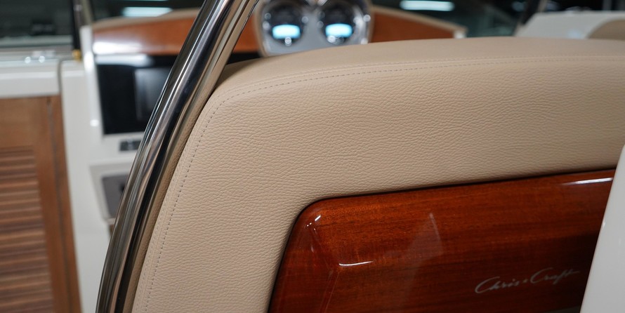 Chris-Craft Corsair 34
