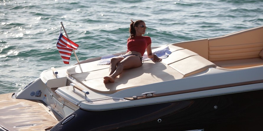 Chris-Craft Corsair 34